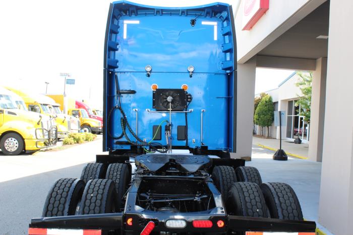 2023 Peterbilt 579-5