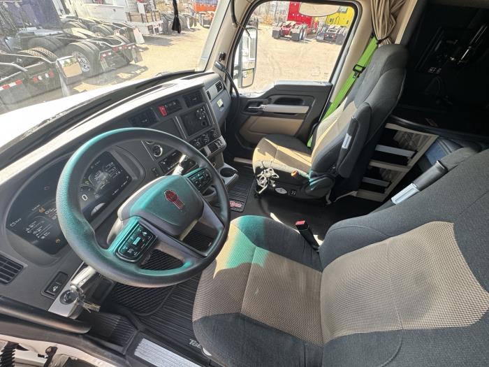 2023 Kenworth T680-13