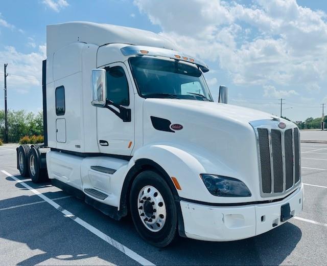2019 Peterbilt 579-2