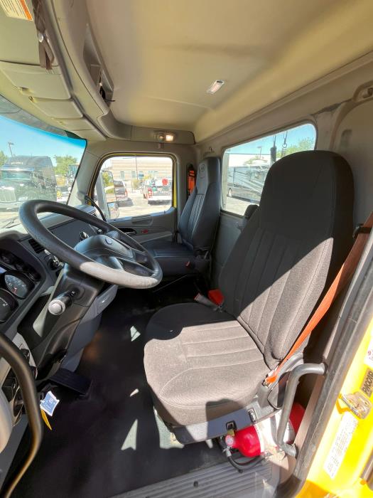 2021 Peterbilt 579-12