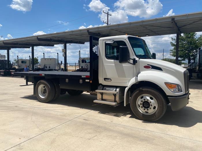 2025 Peterbilt 536-8