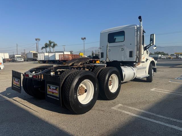 2020 Peterbilt 567-5