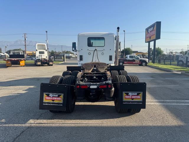 2020 Peterbilt 567-6