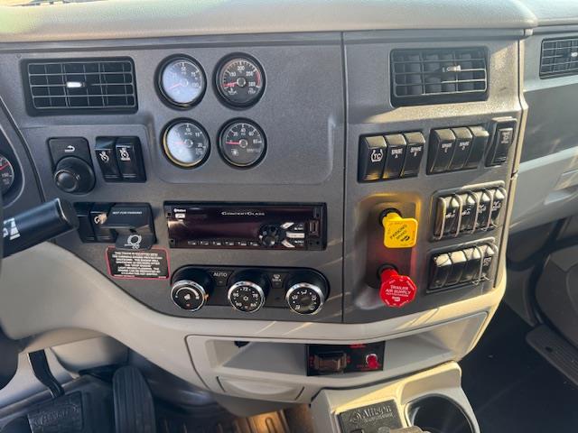 2020 Peterbilt 567-14