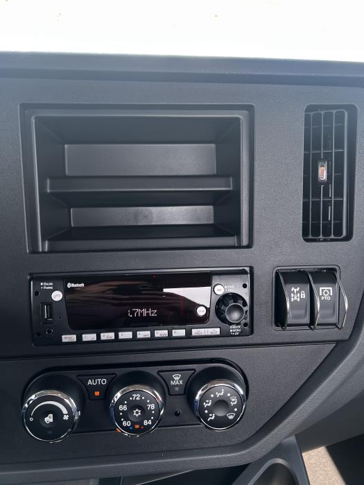 2026 Peterbilt 548-19