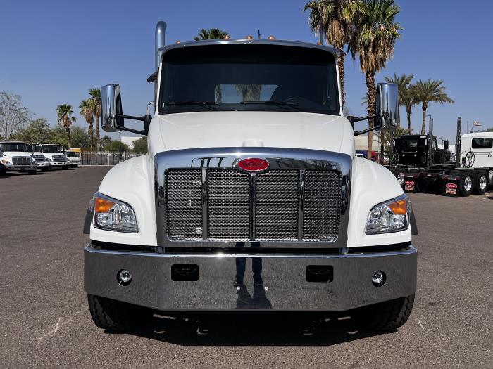 2026 Peterbilt 548-10