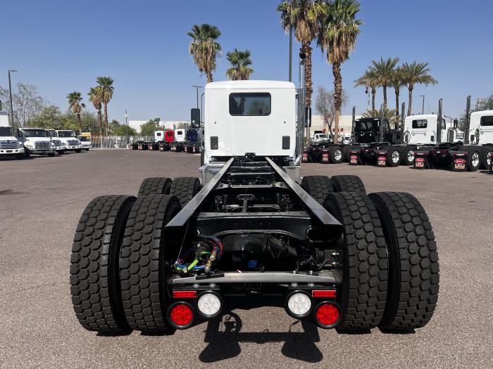 2026 Peterbilt 548-5