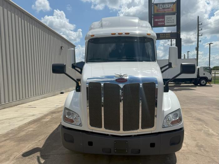 2021 Peterbilt 579-2