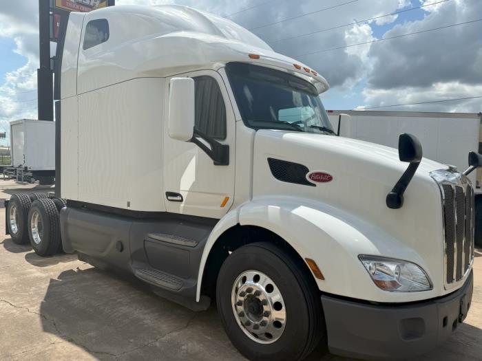 2021 Peterbilt 579-3