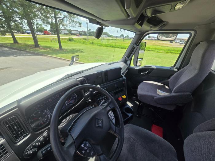 2020 International LT625-7