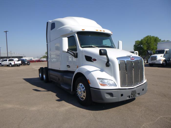 2021 Peterbilt 579-2