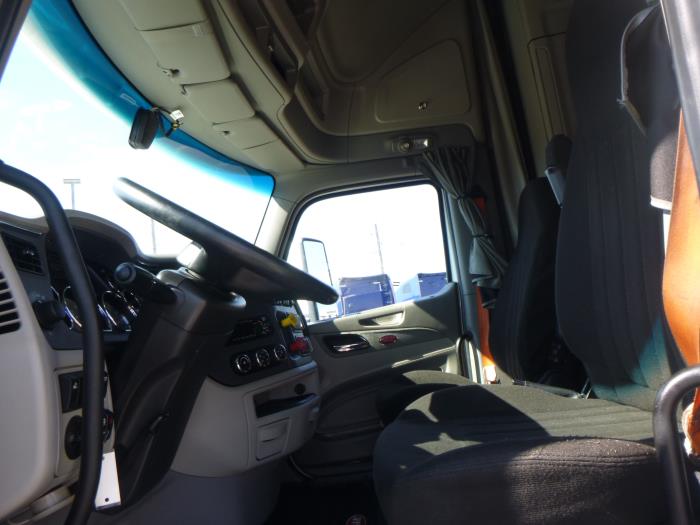 2021 Peterbilt 579-13