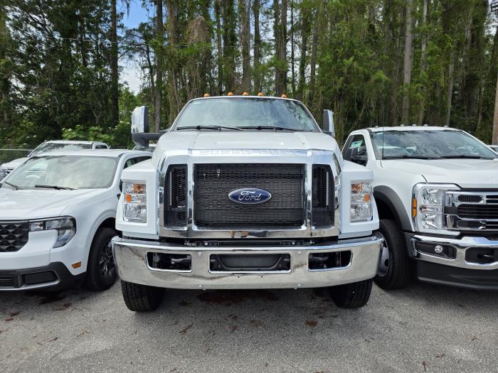 2026 Ford F-750-2
