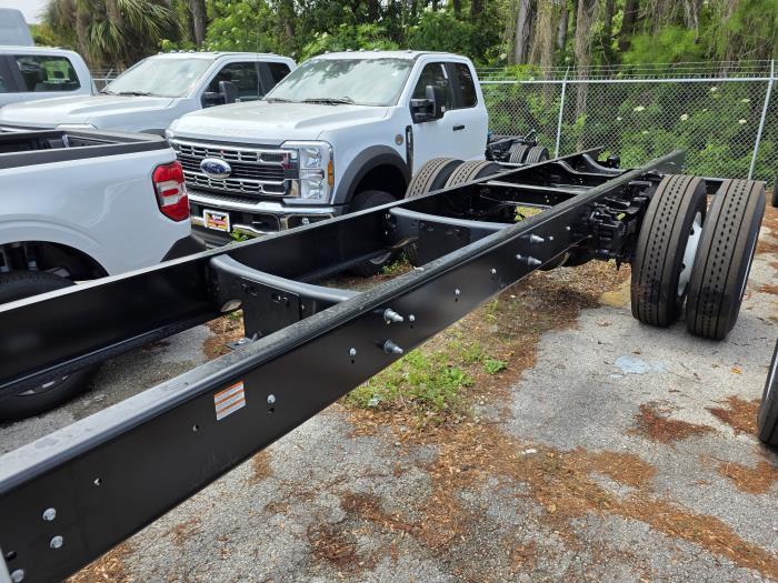 2026 Ford F-750-5