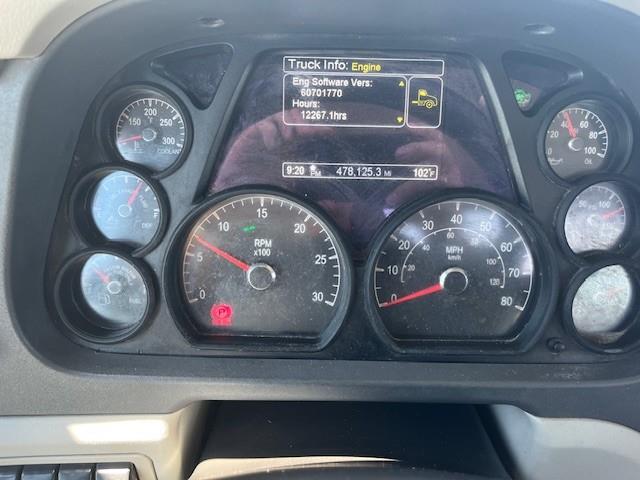 2020 Peterbilt 567-1
