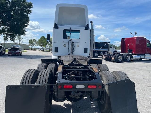 2020 Peterbilt 567-12