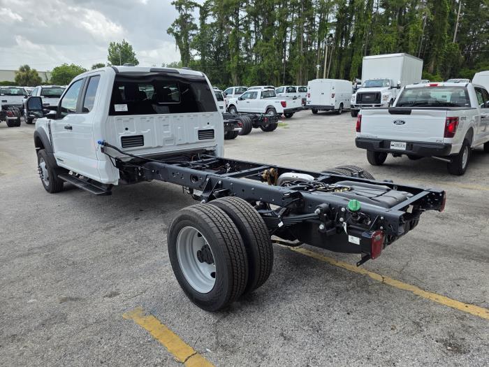 2026 Ford F-550-7
