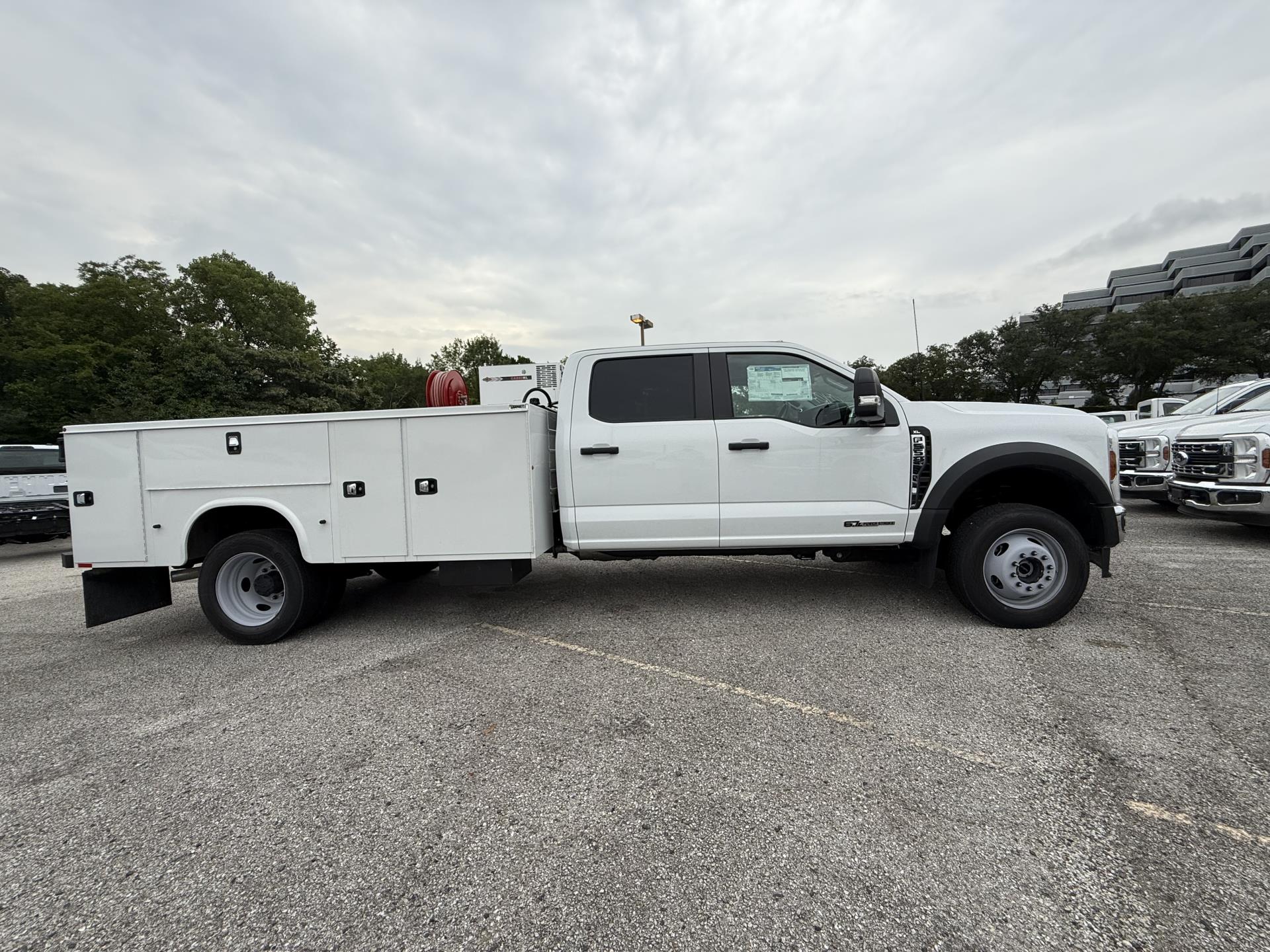New 2025 Ford F-550 Crew Cab 4x4 Knapheide 6132D54 11' 1" Service Truck for sale #1887229 - photo 8