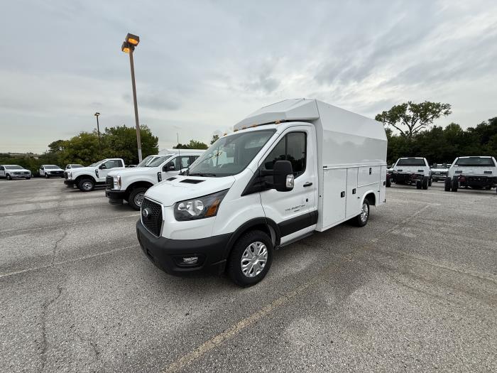 2025 Ford Transit-350-2