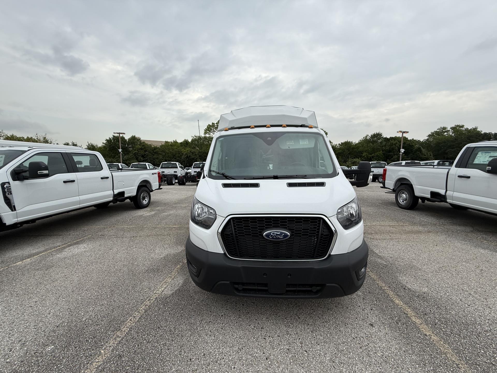 New 2025 Ford Transit 350 11' Knapheide Steel Service Utility Van for sale #1911829 - photo 5