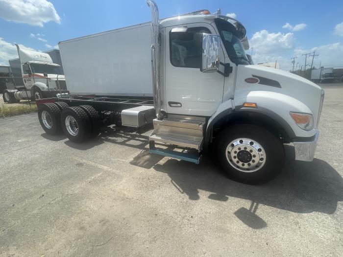 2026 Peterbilt 548-3