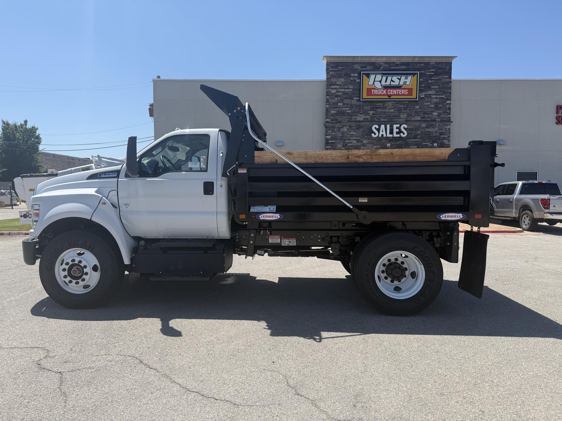New 2025 Ford F-750 Regular Cab Dump Truck for sale #1794196 - photo 3