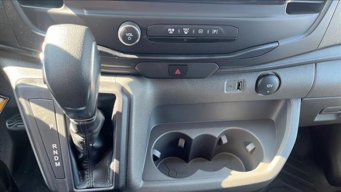 2025 Ford Transit-350-21