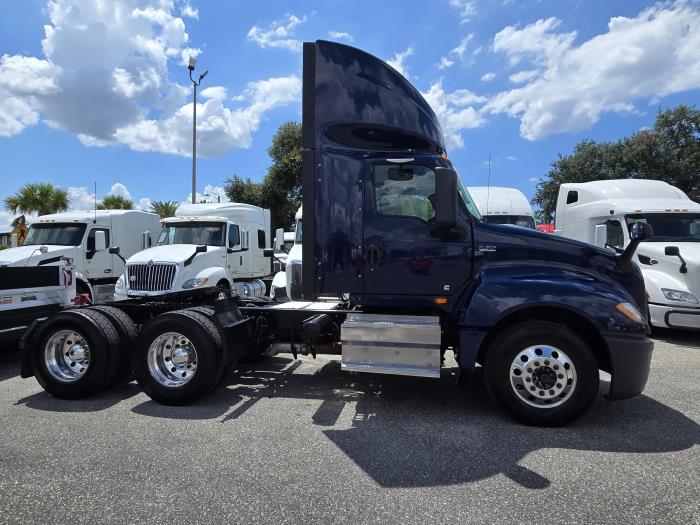 2020 International LT625-11