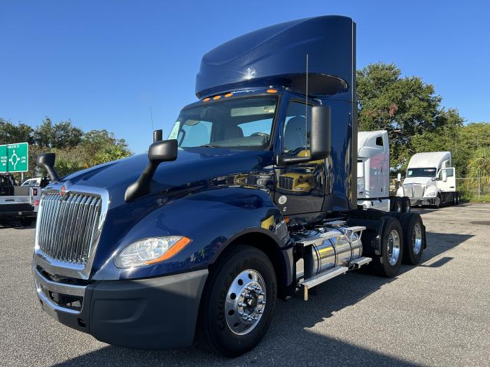 2020 International LT625-1