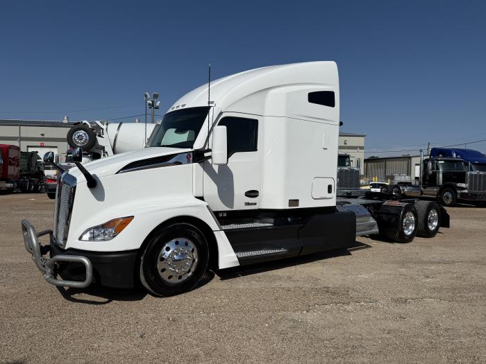 2023 Kenworth T680-1