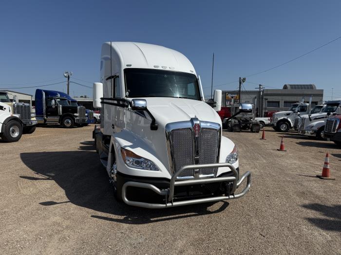 2023 Kenworth T680-25