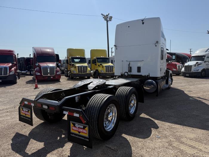 2023 Kenworth T680-33