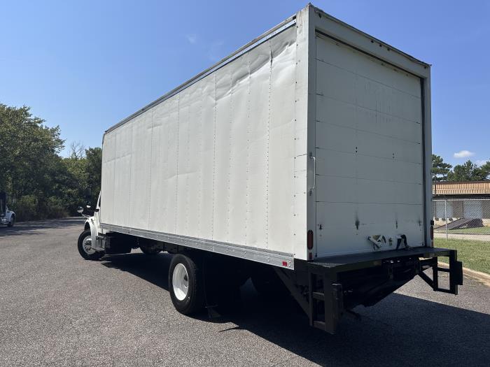 2019 Freightliner Business Class M2 106-7