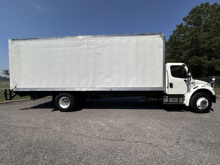2019 Freightliner Business Class M2 106-9