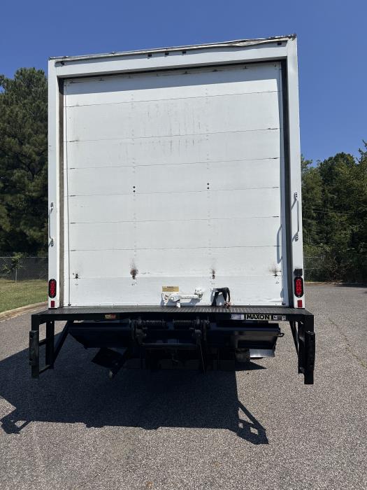 2019 Freightliner Business Class M2 106-15