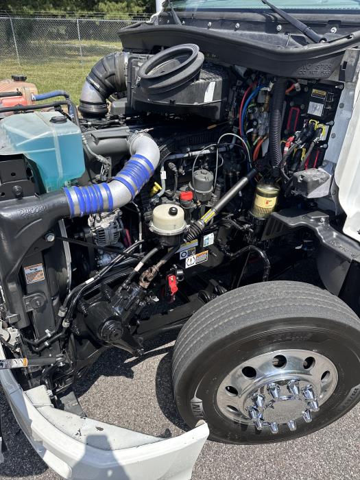 2021 Peterbilt 579 photo 4