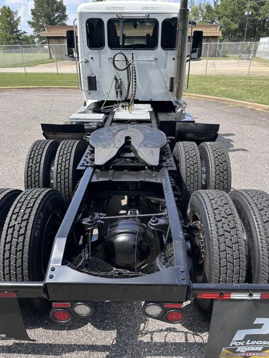 2021 Peterbilt 579-6