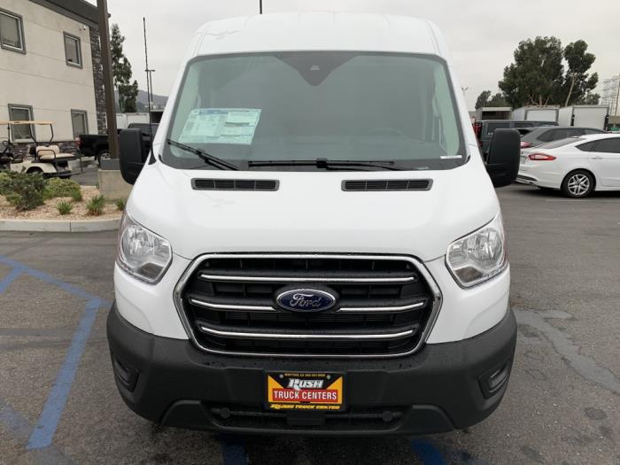 2025 Ford Transit-250-8