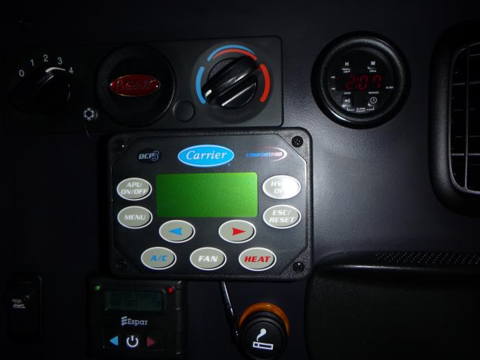 2023 Peterbilt 389-22