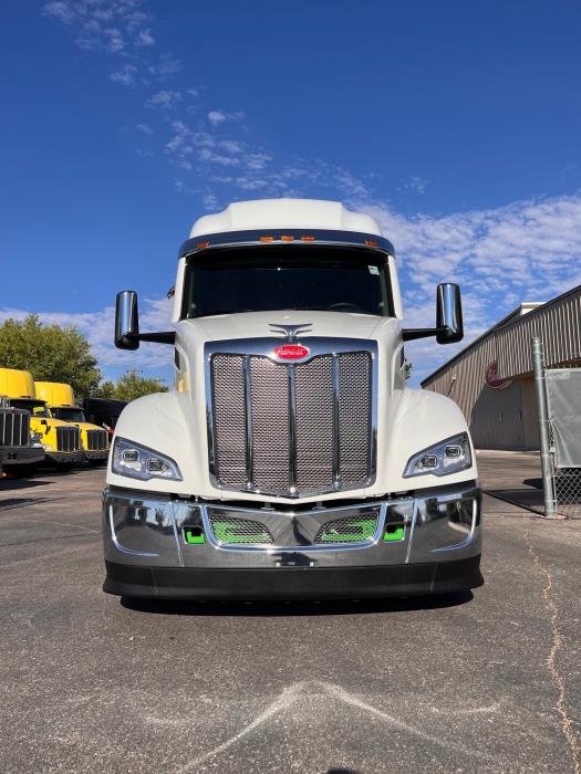 2026 Peterbilt 579-7
