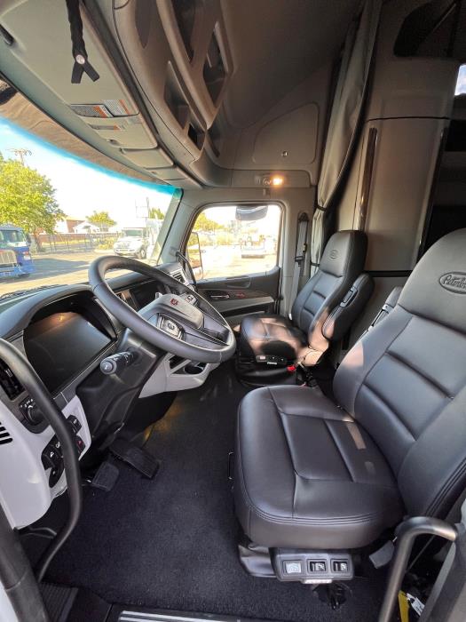 2026 Peterbilt 579-13