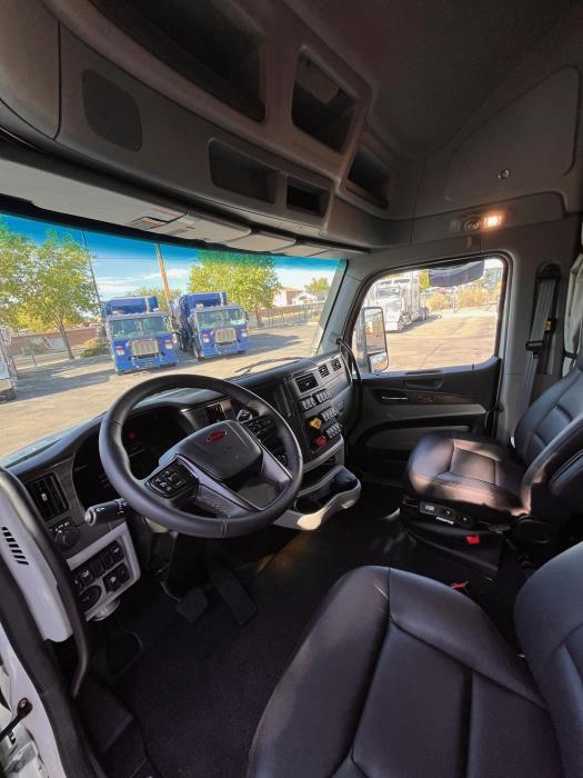 2026 Peterbilt 579-14