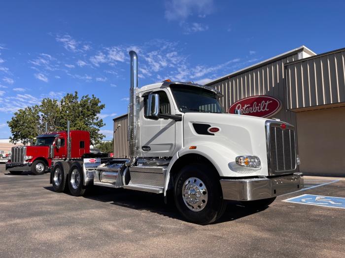 2026 Peterbilt 567-4