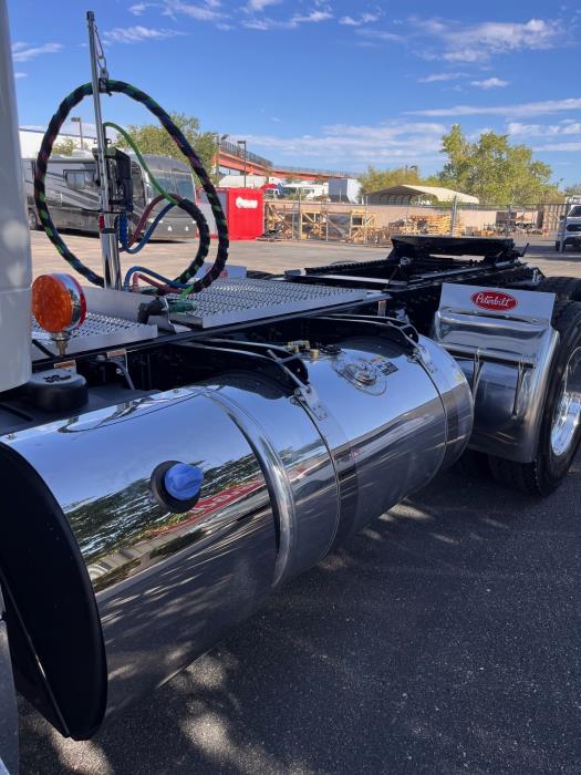 2026 Peterbilt 567-9