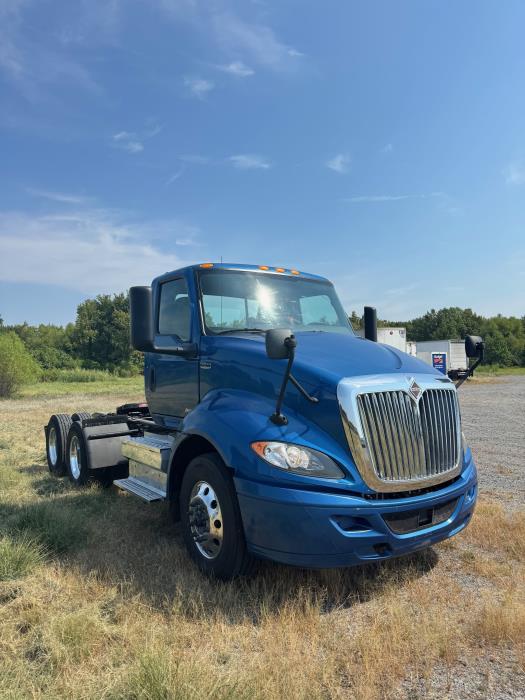 2019 International RH613 RH photo 3