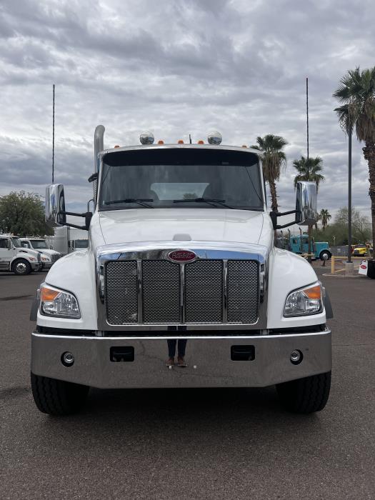 2026 Peterbilt 548-10