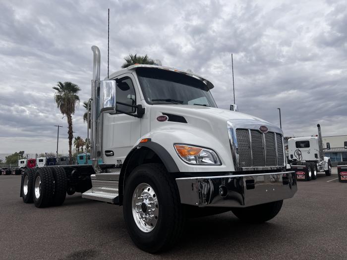2026 Peterbilt 548-8