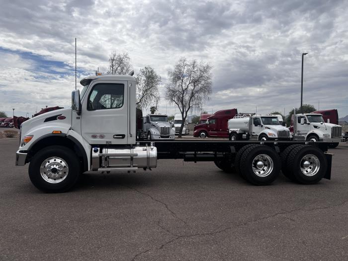 2026 Peterbilt 548-2