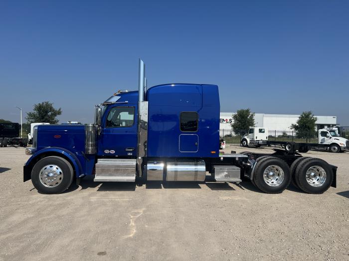 2026 Peterbilt 589-8