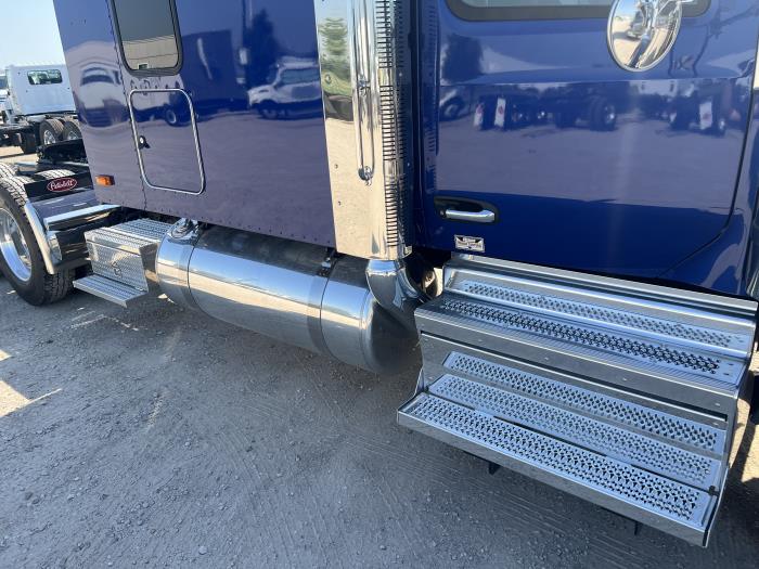 2026 Peterbilt 589-11